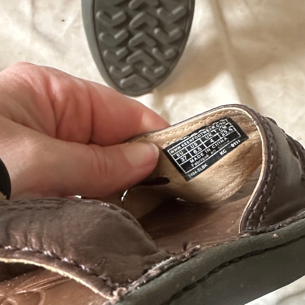 Keen Brown Leather Sandals with Adjustable Straps - Picture 8 of 10